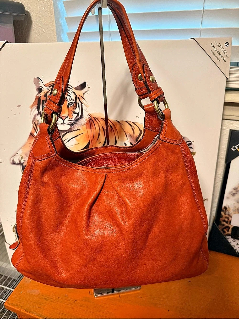 Coach Madison Maggie Hobo Leather Bag Orange EUC